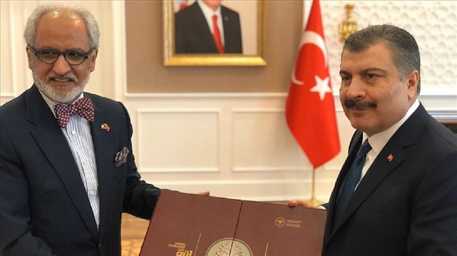 ​

وزير الصحة التركي يستقبل سفير الكويت لدى أنقرة