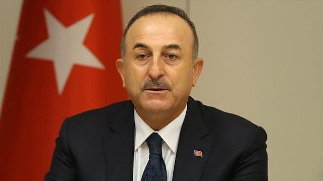 وزير الخارجية التركي يتباحث مع نظيره الإيطالي هاتفيا