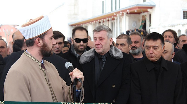 Metin Şentürk’ün babası son yolculuğuna uğurlandı
