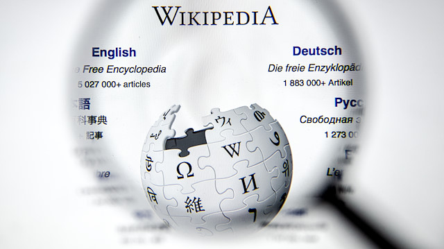 Wikipedia erişime açılıyor.