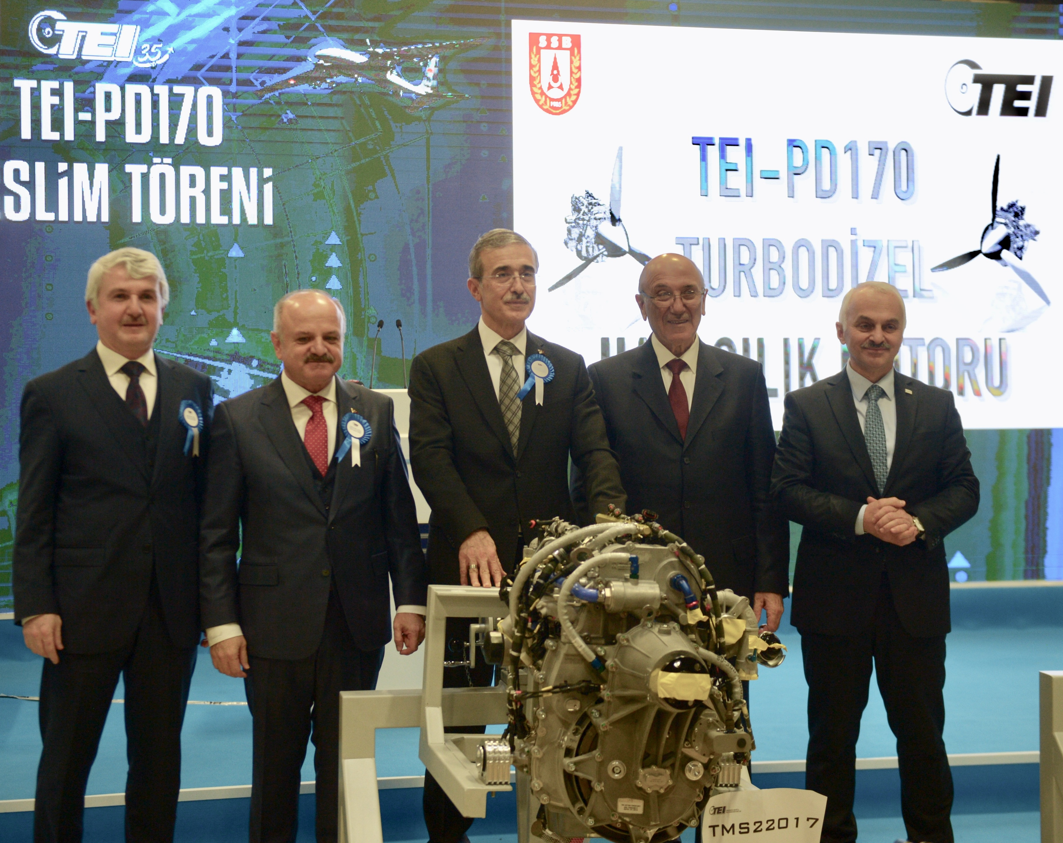 TEI'de düzenlenen törenden bir kare.