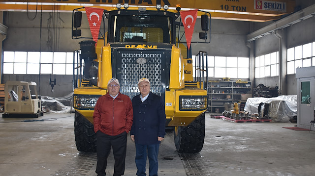 "الجمل".. شاحنة المحاجر التركية تدخل عجلة الإنتاج
