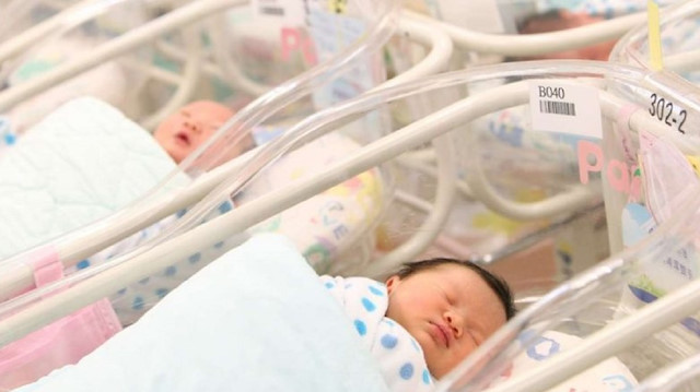 Çin'de doğum oranı en düşük seviyesinde.
