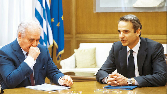 Hafter, Atina’da Yunan dışişleri bakanıyla görüştü