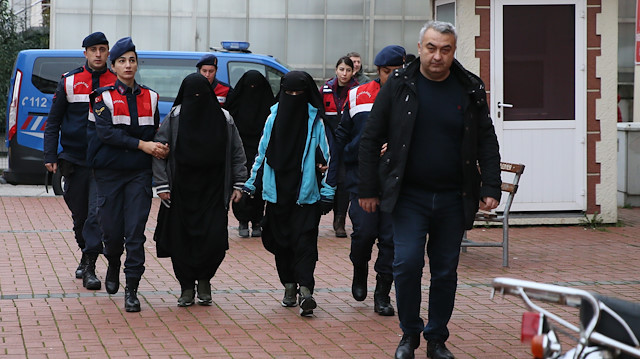 تركيا.. توقيف 4 نساء من "داعش" جنوبي البلاد