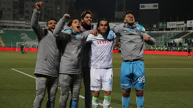 Trabzonspor, seri penaltı atışları sonucunda çeyrek finale yükseldi.