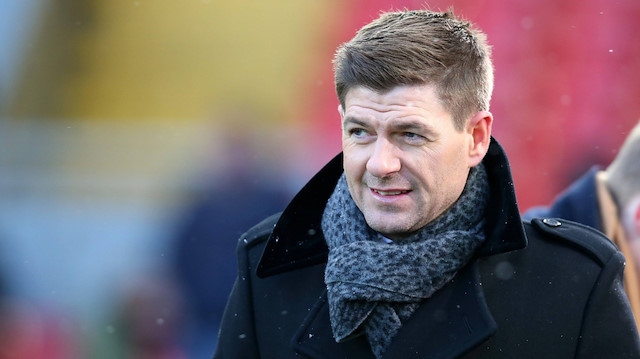 Beşiktaş, Glasgow Rangers’ın teknik direktörü Steven Gerrard'ı takımın başına getirmek istiyor.