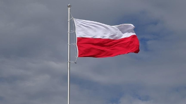 بولندا.. وزير سعودي سابق يزور معسكر الاعتقال النازي "أوشفيتز"