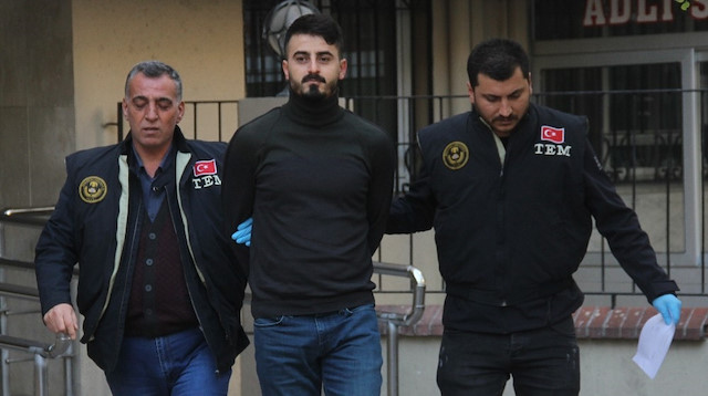 Bayram A. Adana'da polisler tarafından gözaltına alındı.