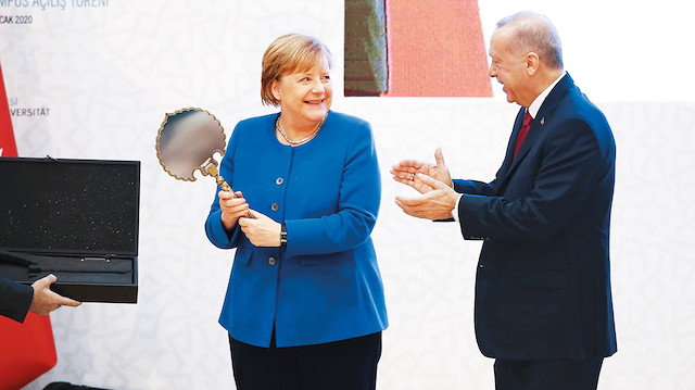 Recep Tayyip Erdoğan ve Angela Merkel
