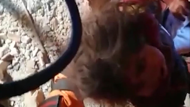 2 buçuk yaşındaki Buse depremden 24 saat sonra enkazdan kurtarıldı