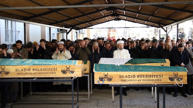 Cenaze namazını Diyanet İşleri Başkanı Ali Erbaş kıldırdı. 