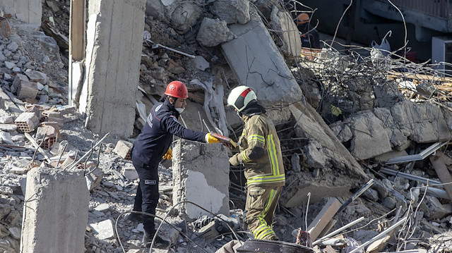 Elazığ'daki depremzedeler için 8 milyon lira kaynak aktarıldı.