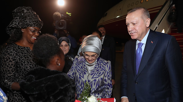 Recep Tayyip Erdoğan arrives in Senegal