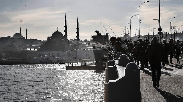 Marmara'da parçalı ve çok bulutlu hava hakim olacak.