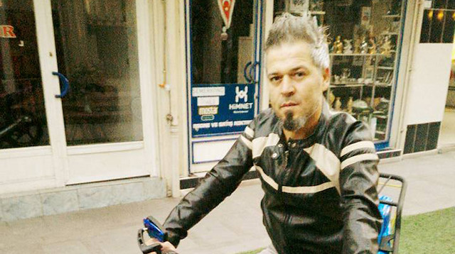 Motosiklet tutkusuyla bilinen Mehmet Gülay'ın beklenmedik ölümü ailesini yasa boğdu. 