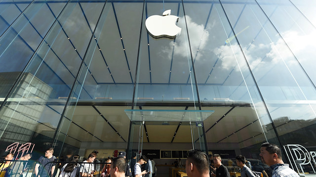 People queue outside an Apple store as the new iPhone 11, iPhone 11 Pro and iPhone 11 