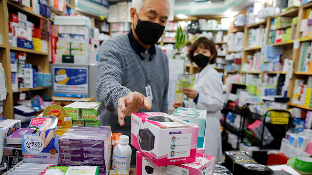 Pharmacist sells masks to prevent contracting coronavirus