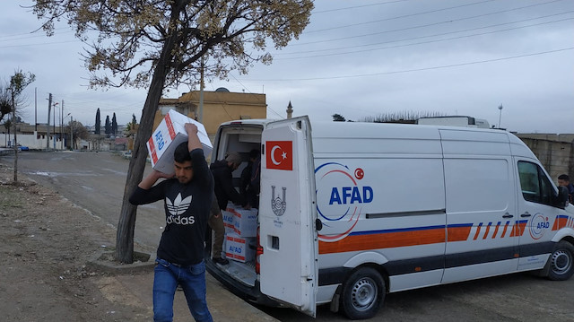 تركيا ترسل مساعدات إنسانية جديدة إلى منطقة "نبع السلام"