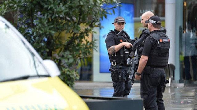 الشرطة البريطانية: حادثة طعن وسط مدينة مانشستر
