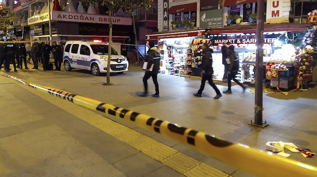 Şirinevler’de çıkan silahlı kavgada 2 kişi yaralandı.