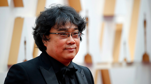Parasite director Bong Joon Ho poses on the red carpet during the Oscars arrivals at the 92nd Academy Awards in Hollywood, Los Angeles, California, U.S., February 9, 2020. REUTERS/Mike Blake  