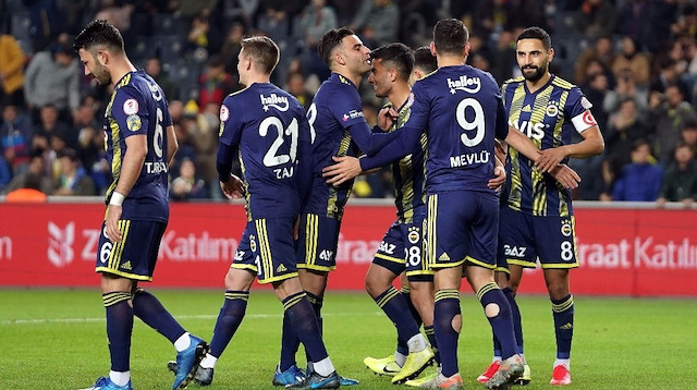 Fenerbahçe Türkiye Kupası'nda yarı finale yükseldi.