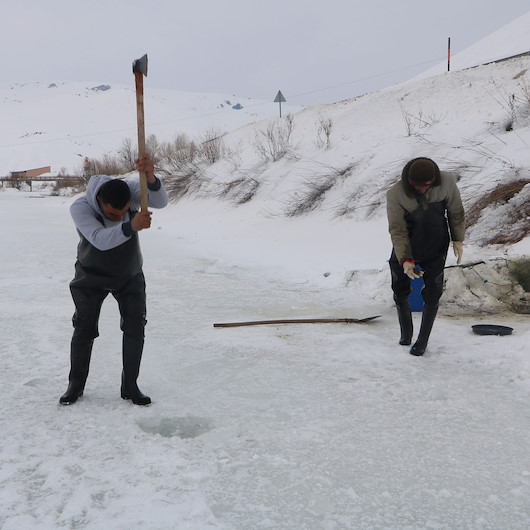 Hakkaride Eskimo usulü balık avı