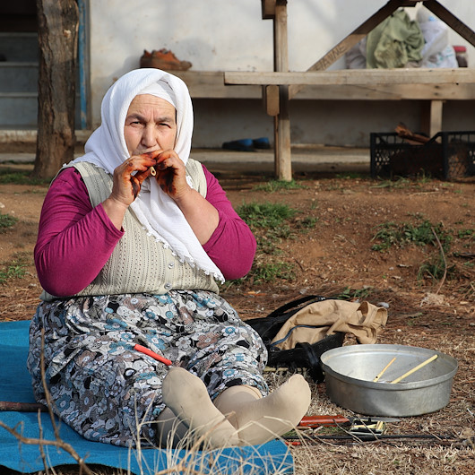 Sipsi ustası Halime Özke Yaşayan İnsan Hazinesi seçilmenin mutluluğunu yaşıyor