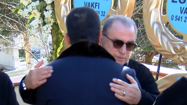 Arda Turan Fatih Terim'i yalnız bırakmadı