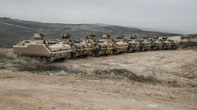 الجيش التركي يعزز نقاط المراقبة في إدلب بقوات كوماندوز