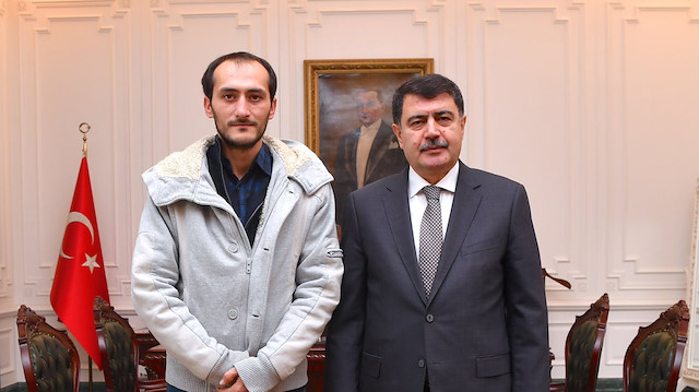 Sokakta yaşayan Hasan'ın artık işi ve yuvası var