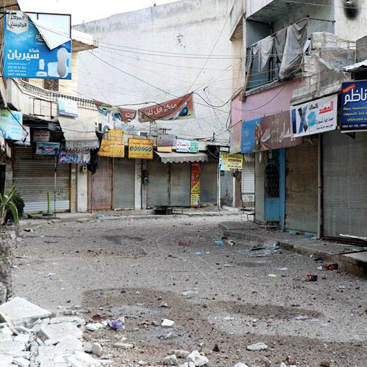 Hayalet kasabaya döndü: 60 bin nüfuslu Al Atarib sakinleri saldırılardan kaçtı