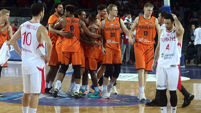 A Milli Erkek Basketbol Takımı, 2021 Avrupa Şampiyonası Elemeleri D Grubu’ndaki ilk maçında Hollanda'ya 72-65 mağlup oldu