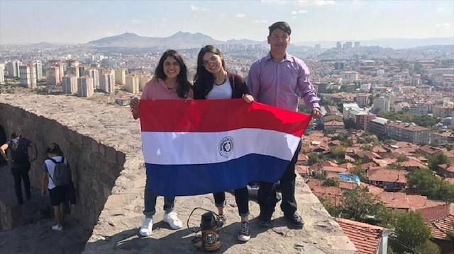 Paraguayan students in Turkey