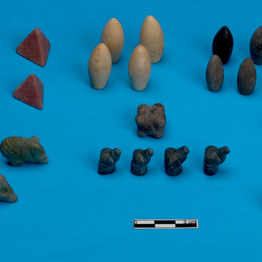 Höyükten çıkan tarihi oyun setinin eksik parçaları da bulundu