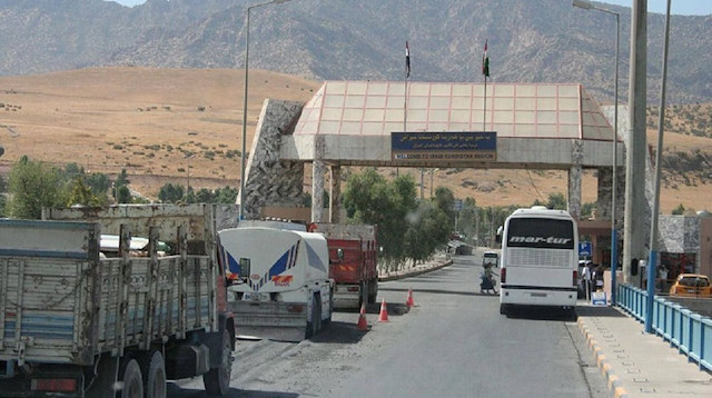 بسبب كورونا.. تركيا تعلن إغلاق معابرها الحدودية مع إيران مؤقتًا 