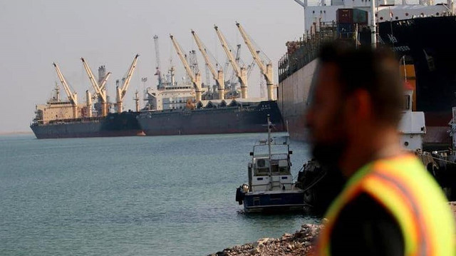 الكويت تحظر دخول السفن القادمة من العراق بسبب "كورونا"