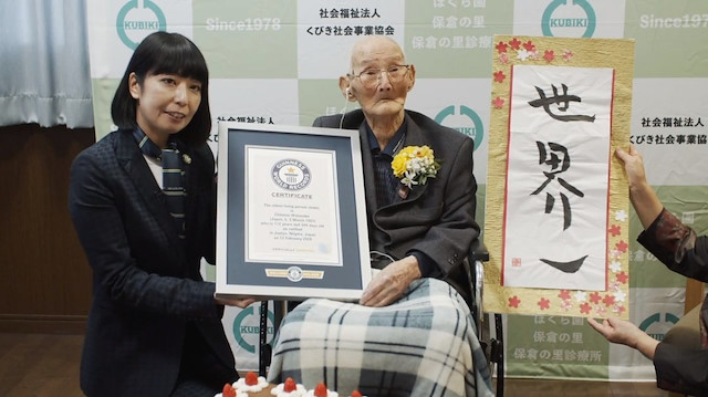 Dünyanın en yaşlı erkeği Chitetsu Watanabe hayatını kaybetti🧓