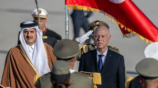 أمير قطر يبدأ زيارة رسمية إلى تونس