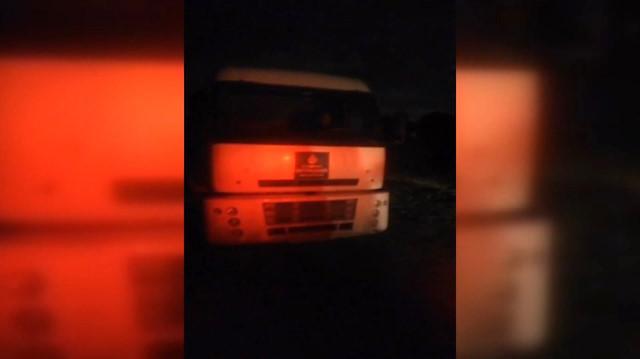 Gece saatlerinde kaçak döküm yapan İBB kamyonuna müdahale