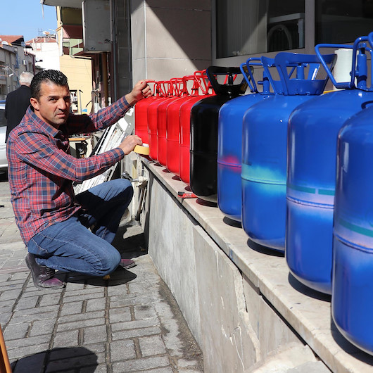 Sigarayı bırakan klima ustası, 5 yılda 90 bin lira biriktirdi