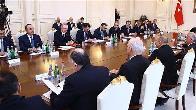 الرئيس الأذري يقيم مأدبة عشاء على شرف أردوغان