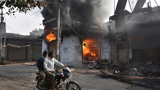 Hindistan Müslümanları ateş çemberinde