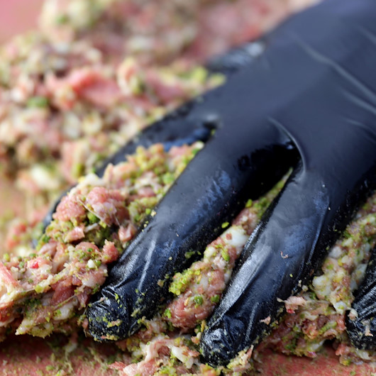 Gaziantep’in yeni lezzeti ‘Fıstık Kebabı’