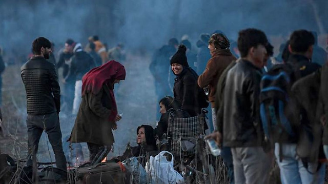 أمل وترقب.. آلاف المهاجرين ينتظرون فتح اليونان لأبوابها