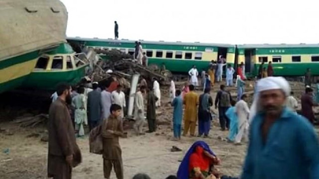 Kazada ölenlerin tamamının otobüsün içindeki yolcular olduğu belirtildi.