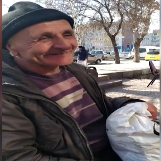 Dilenciden şaşırtan itiraf: 400 lira vız gelir en az 500 kazanıyorum