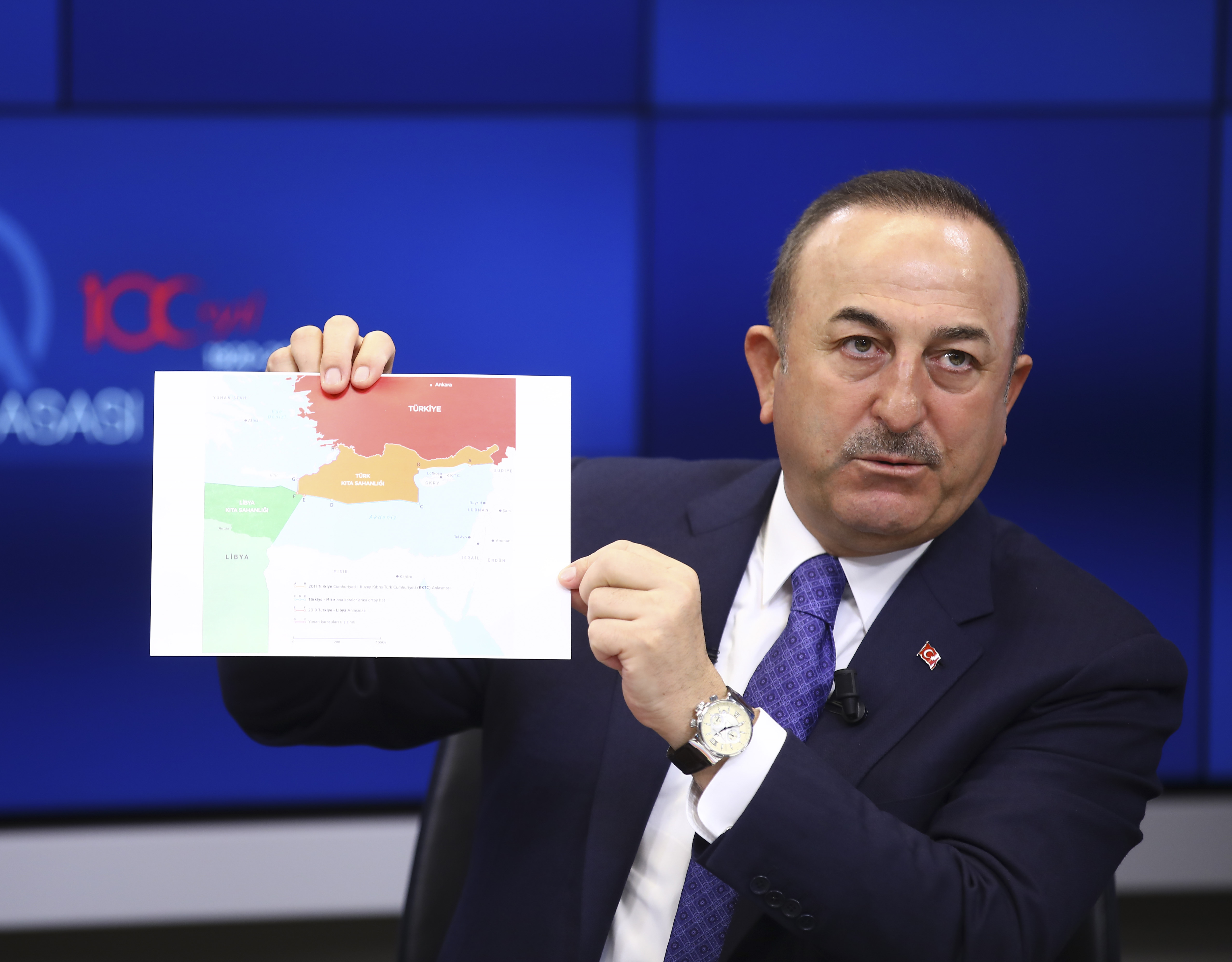 Dışişleri Bakanı Mevlüt Çavuşoğlu, Anadolu Ajansı (AA) Editör Masası'nda gündeme ilişkin açıklamalarda bulundu ve soruları yanıtladı.
