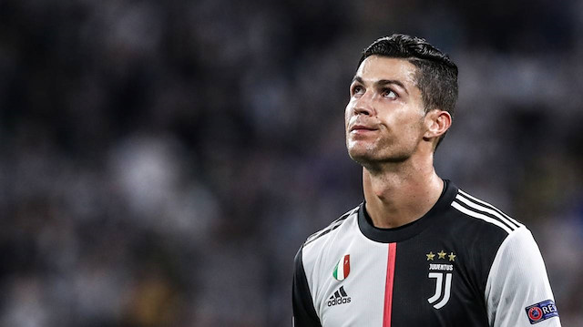 Ronaldo bu sezon 32 maçta 25 gol attı 4'de asist yaptı.